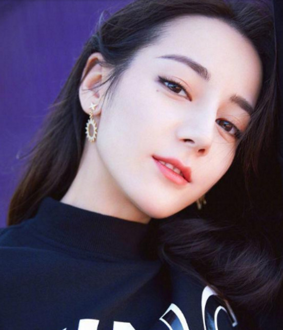 杨幂鼻子,赵丽颖鼻子,热巴鼻子,都敌不过她的完