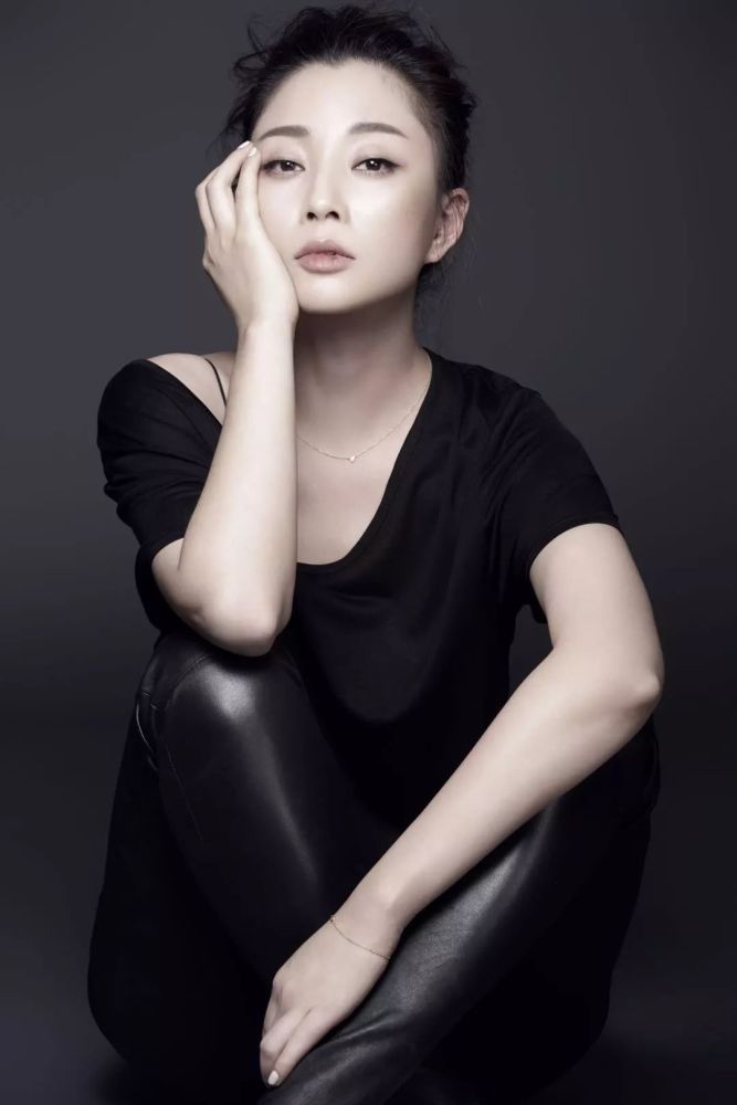 殷桃：女演员度过年龄焦虑的有效途径，是不和岁月较劲