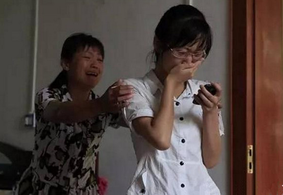 女孩高考成绩666分,激动给班主任报喜,老师说