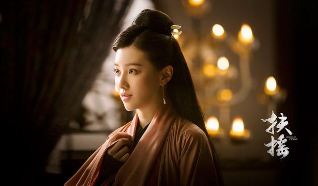 扶摇的姐姐凤净梵即将上线,窃取扶摇的身份,结