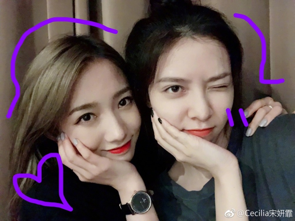 孟美岐宋妍霏私下闺蜜聚会照曝光,拍了两千张