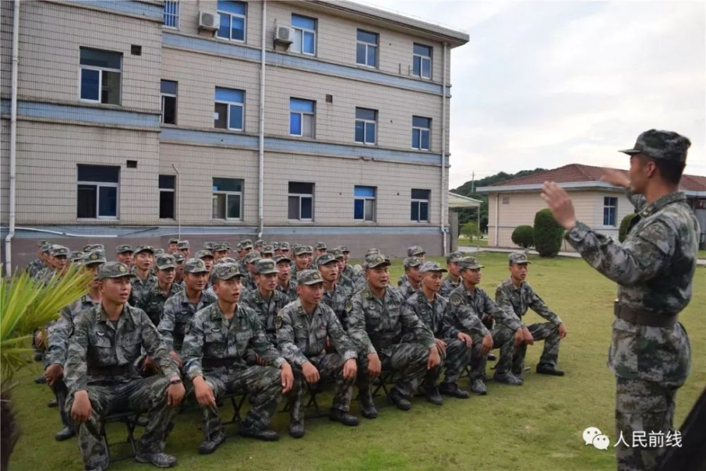 今天,是她的97岁生日,东部战区陆军官兵这样为她庆生!