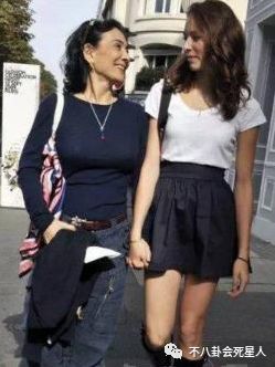 赌王外孙女何家晴颜值高气场足？其实长子两个女儿才是绝色