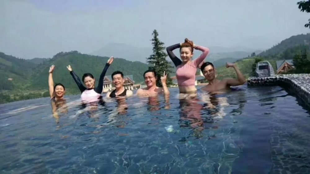 南乡温泉群