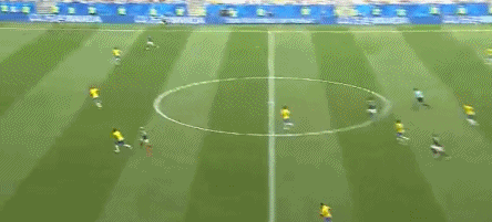 墨西哥边路狂魔洛萨诺越世而出 95后妖人未来可期