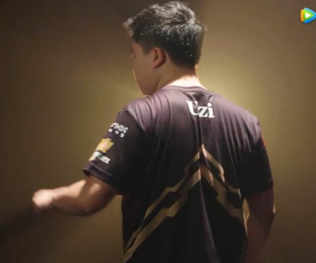 LPL洲际赛宣传视频，Uzi霸气宣言：当燃不让，捍卫主场！