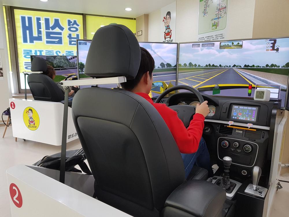 留学韩国考驾照怎么考?需要花费多少钱?