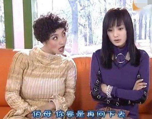 杨幂还客串了《粉红女郎》?四四方方的大脸,被