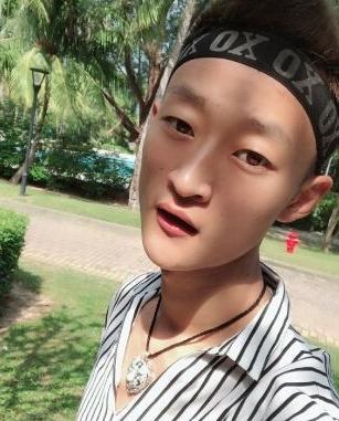 快手大乱!二驴被打脸,签下木森就被封杀,网友: