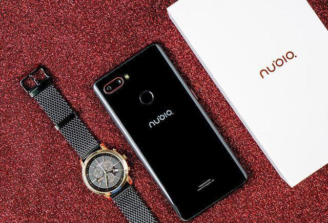 5款高性价比千元机皇!其中最受欢迎的是小米8