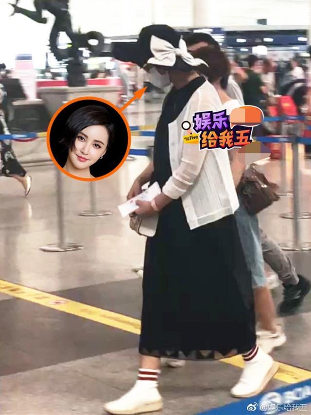 张歆艺衣着宽松身材圆润现身机场,为怀孕再添实锤?