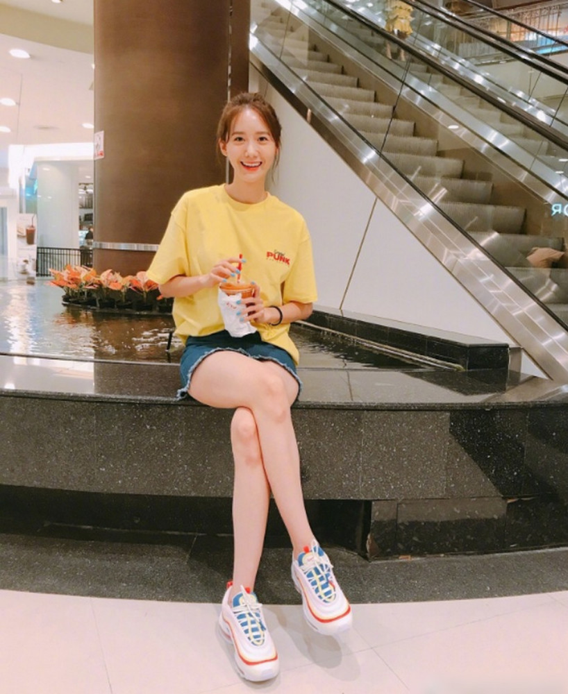 林允儿婚纱_林允儿婚纱任澳门影展