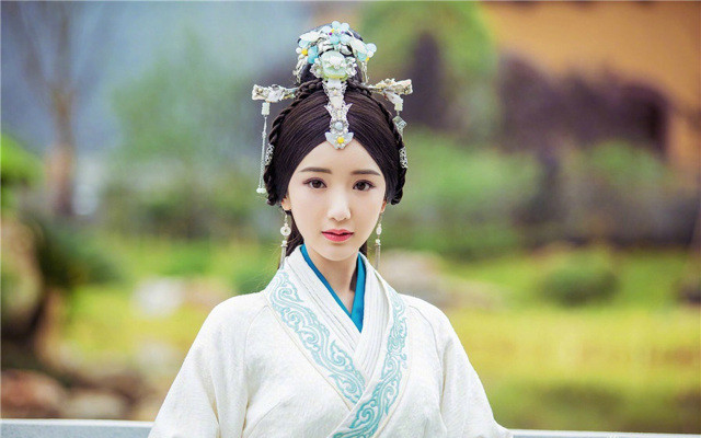 又一明星父母因毒欠下高利贷,将魔手伸向儿女