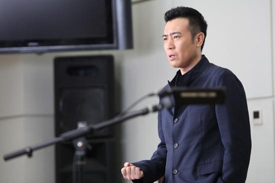 《婚前协议》热播 于和伟遭白冰假戏真做(图)