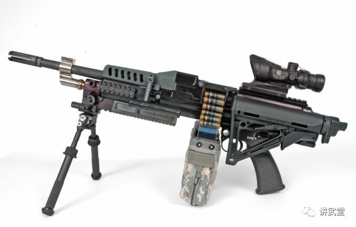 踢馆: 美军M249班用机枪和俄军的PKM，哪种更优秀?