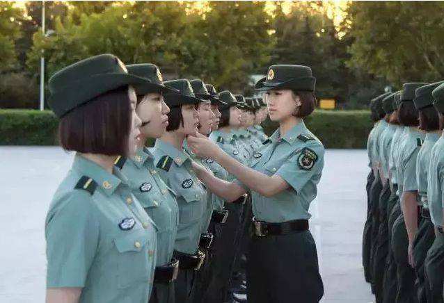 原来志愿兵和义务兵的差距这么大?网友: