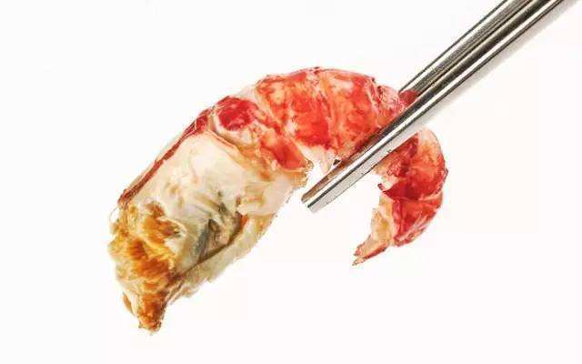 小龙虾头部黄膏到底能不能吃?美食专家给出