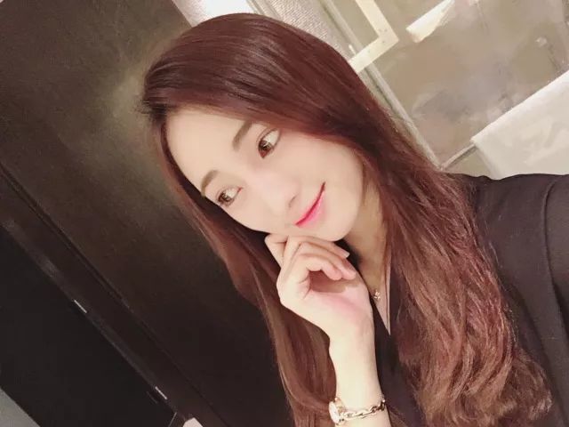 看完花絮,不要打丝哥,嘿丝科技文章