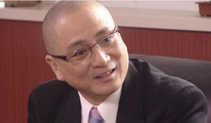 汤镇业高颜值双胞胎正式出道，签约甄子丹公司蓄势待发