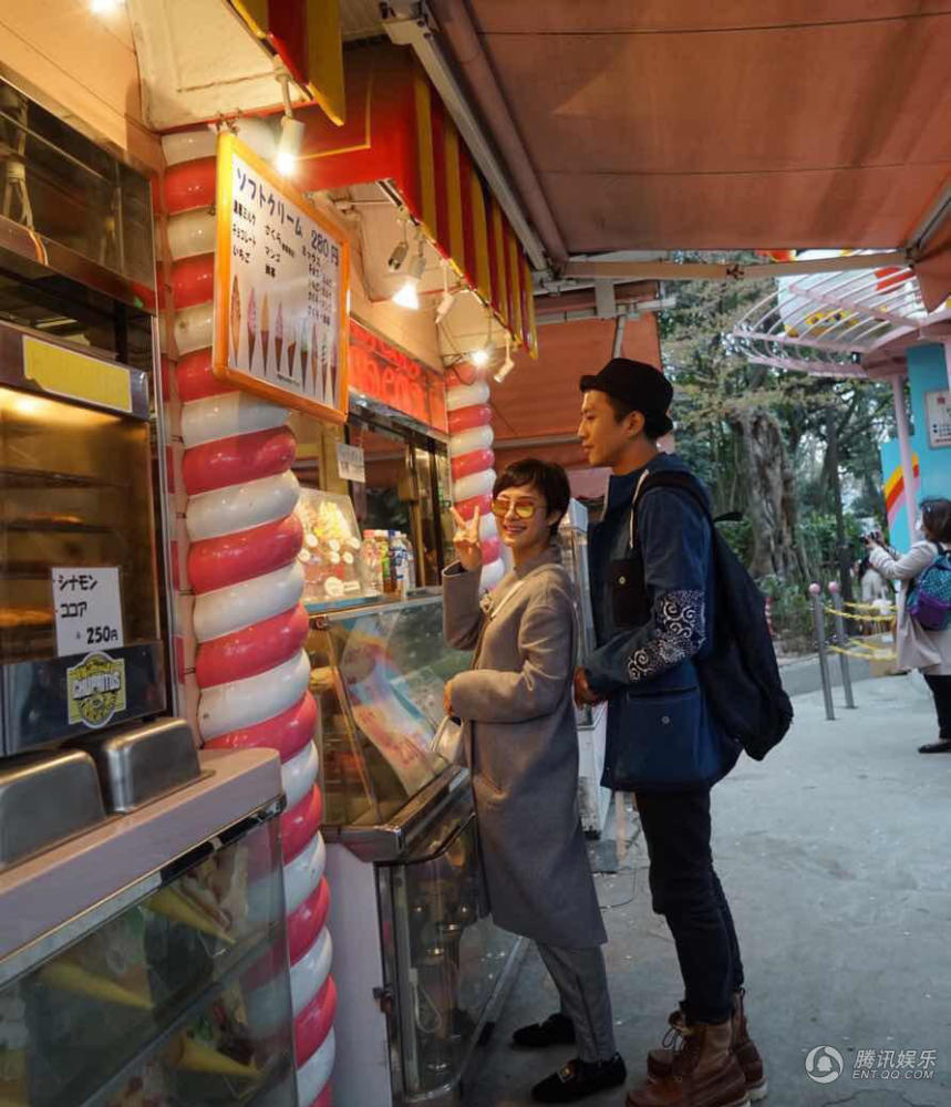  邓超 与 孙俪 日本 约会  公开示爱_学生时代娱乐