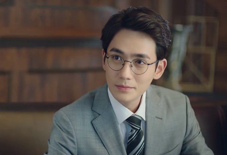 本以为沈巍很帅,直到赵云澜换上古装,网友直呼