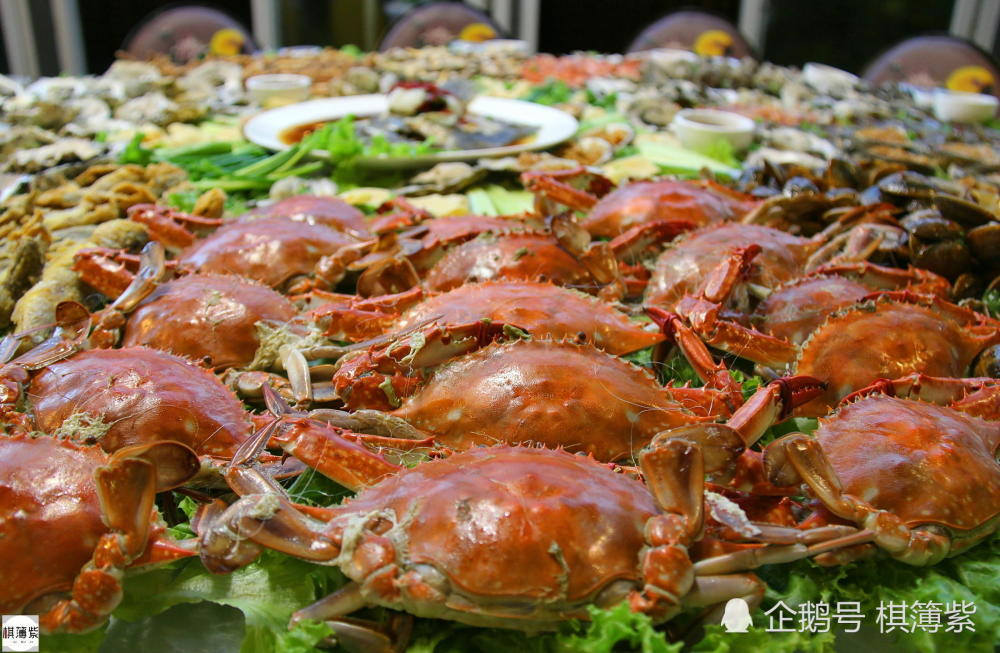 休渔期海鲜宴2500,朋友圈瞬间炸了:螃蟹为什么