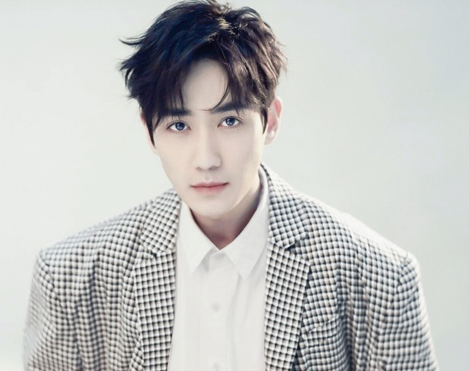 朱一龙早年百度贴吧跟网友回帖曝光,网友:早年