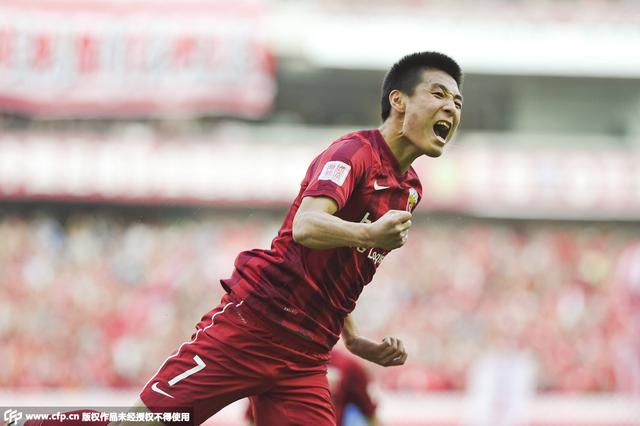 中超-正视频直播上港3-0建业_学生时代体育