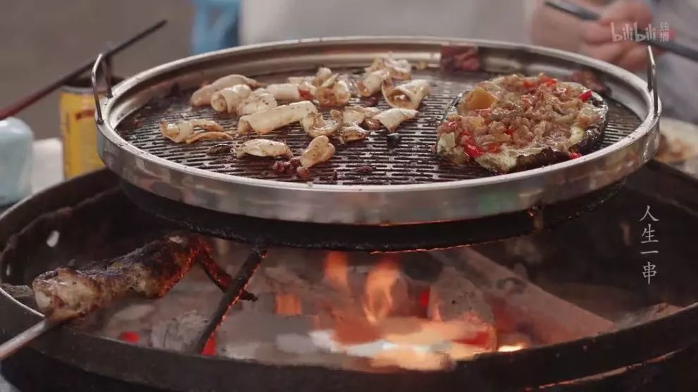 扒一扒豆瓣8.9的《人生一串》:这个烧烤江湖里