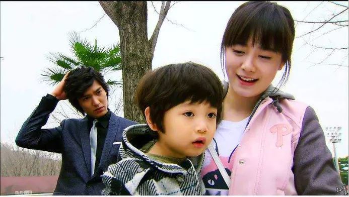 《流星花园》校花撞脸奚梦瑶了,但真校花应该