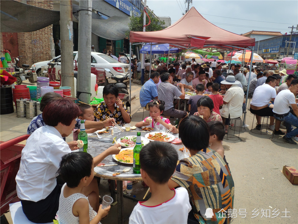 河南农村彩礼喜宴政策大变动,农民也能轻松结