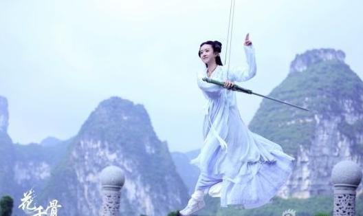 女星高空吊威亚谁最厉害？杨幂第八，关晓彤第二，第一是谁？