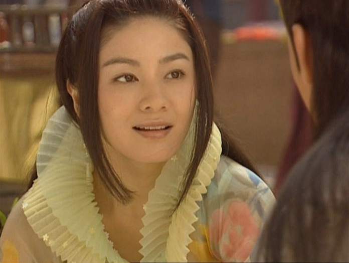 胡可在扶摇的剧照被夸颜值不输杨幂,让大家想