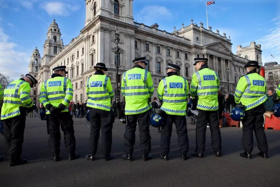 英国治安有多差?57%民众认为警察已失街道控