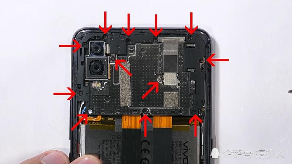老外拆解并改装VIVO NEX:弹出式镜头下藏了什