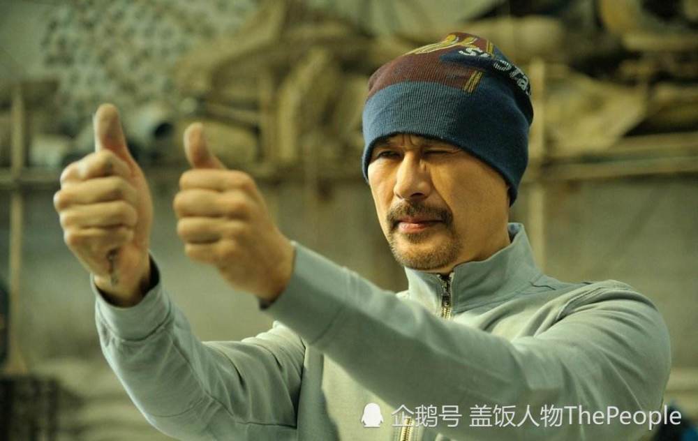 多面演员徐锦江，演艺圈沉浮多年，终找到自己的艺术家归宿