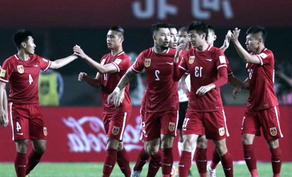 国足该拿多少工资,才符合他们现在的成绩?网友