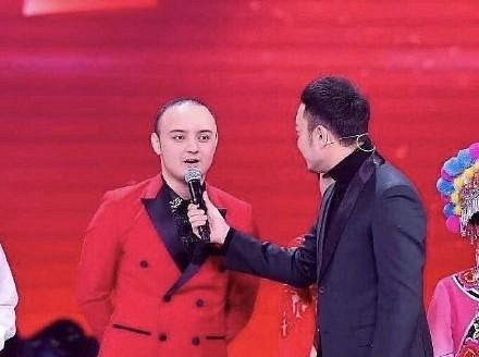 失望,20岁的阿尔法长残了看着像40岁,网友:来的