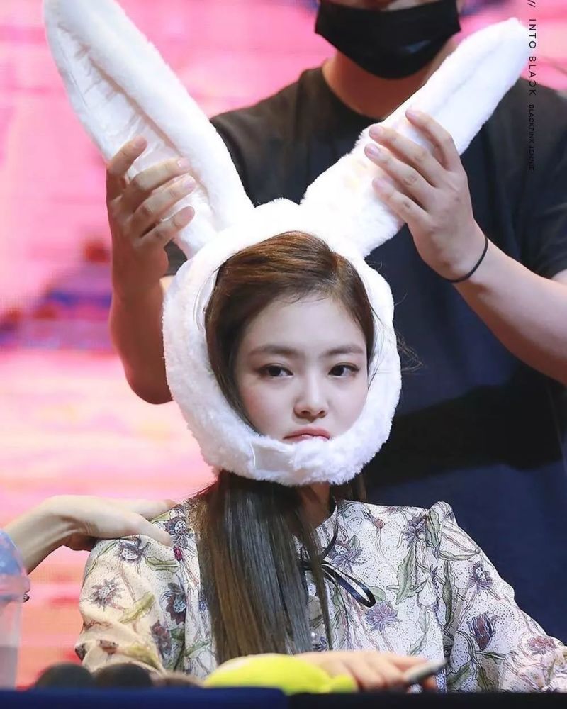 奶萌jennie超可爱,同样颜好气质佳的粉墨这两位成员了解下