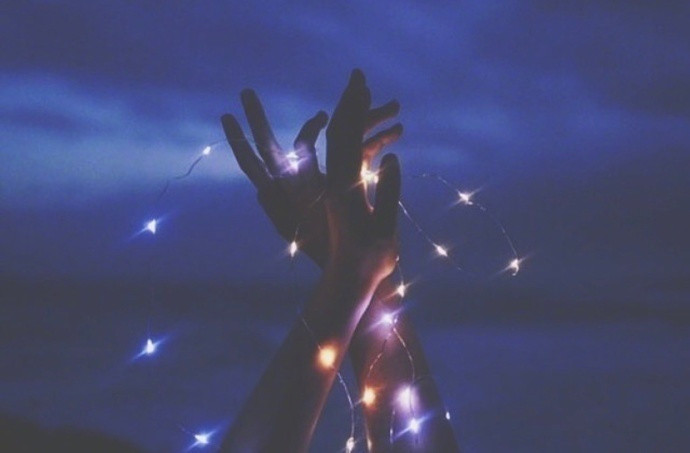 舍不得删除的朋友圈句子,挑一句适合自己的