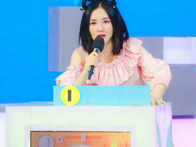 快手某网红让娜姐刷礼物,涨粉丝,娜姐霸气8字