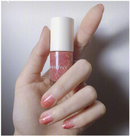 原来一直不知道 这些指甲油这么好看 马上就去买 看点快报