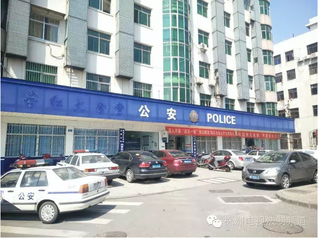 看天下：男子与7女谈爱 儿子称总和不同妈妈睡