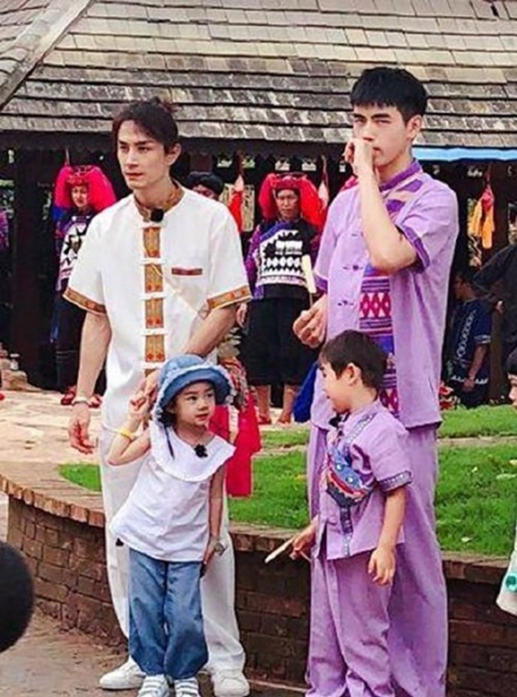 《想想办法吧爸爸》李承铉带lucky行骗,这孩