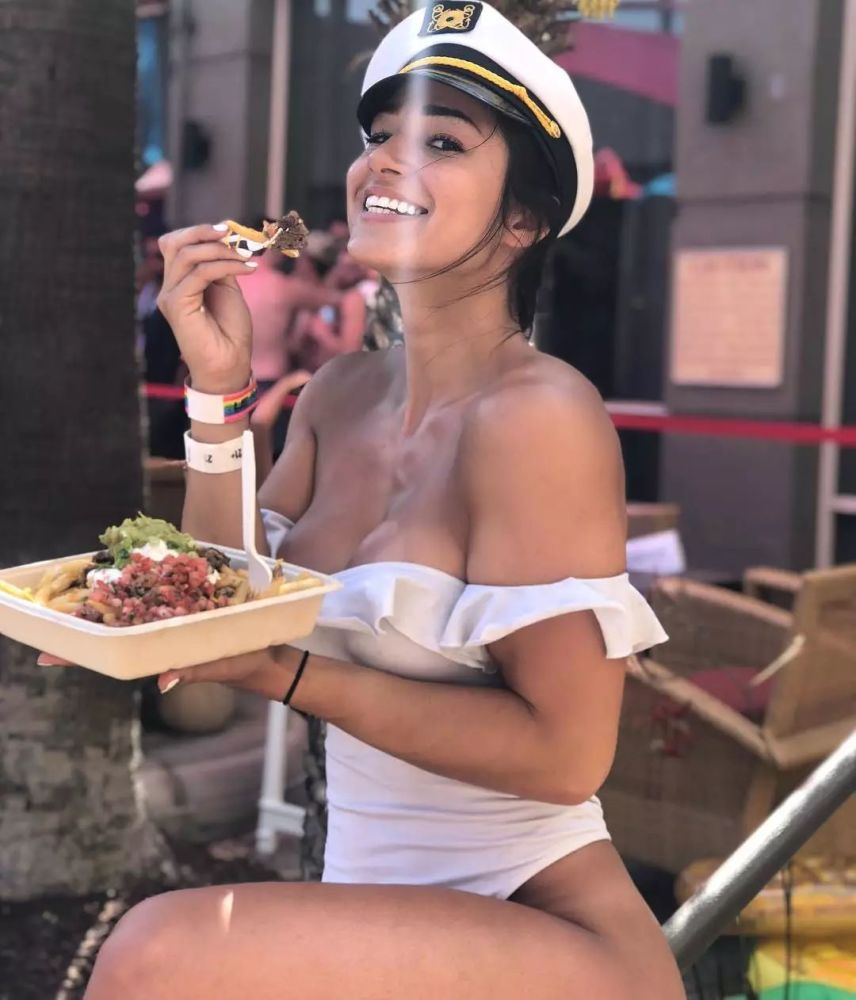 从麦当劳临时工到ins健身红人开公司,健身改变