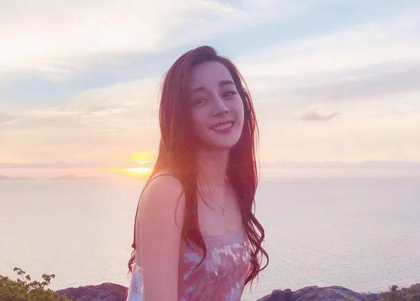 迪丽热巴有完美鼻型?张柏芝第一个不服,网友: