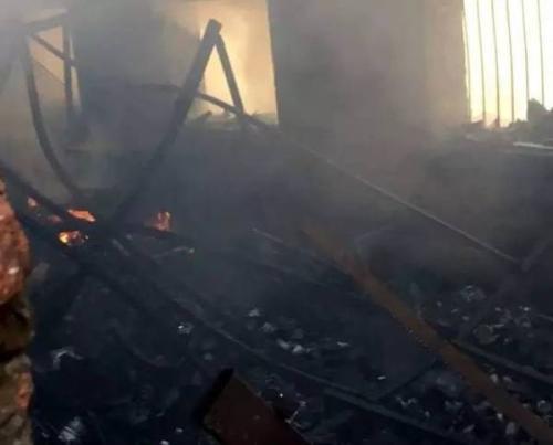 大连友谊灯饰批发市场火灾造成惨重损失 一商