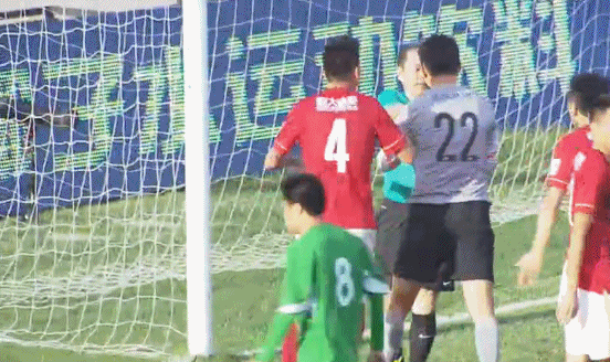 恒大1-2遭中甲队争议点球绝杀