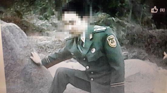 男子假冒<em>军人</em>坑害<em>女生</em>被拘_学生<em>时代</em>新闻