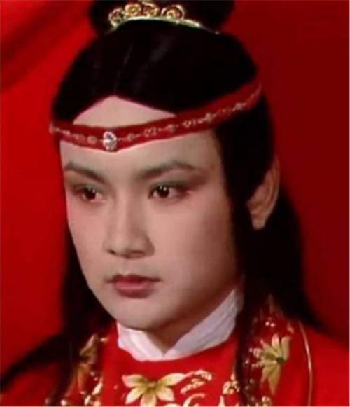 红楼梦:心里都是林黛玉的贾宝玉,娶了薛宝钗后